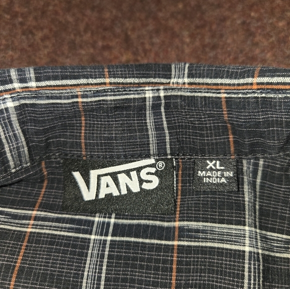 Van's XL Black And Orange Plaid Button Up 100% Cotton - Picture 4 of 9